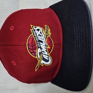 Vintage 2014 Adidas Clevland Cavalier Youth Basketball NBA Snapback Cap Hat OSFA